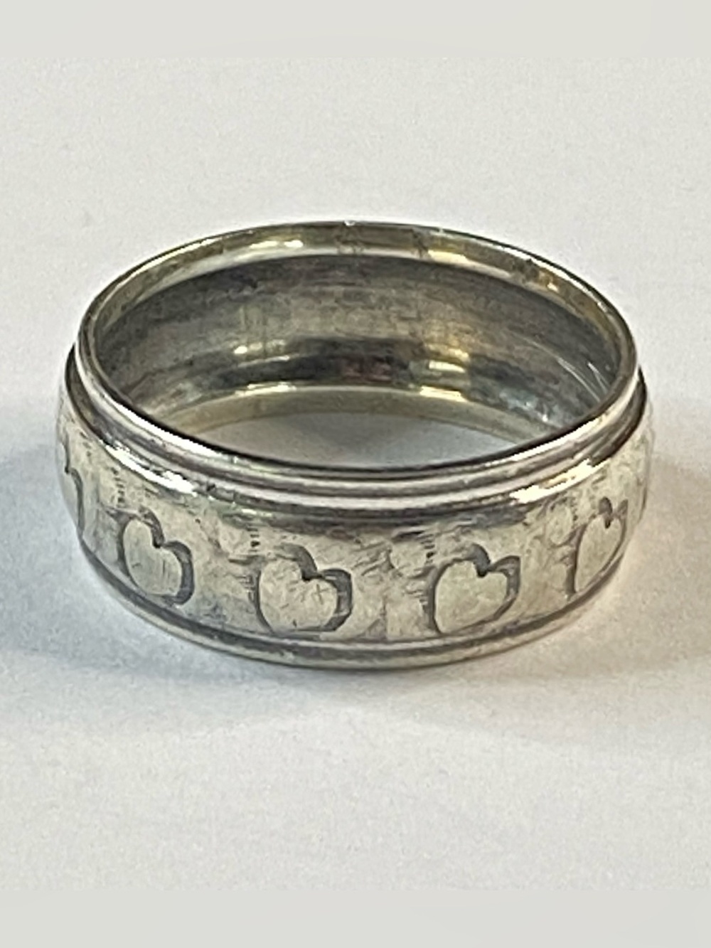 WS 925 Sterling Silver Loving Hearts Ring Band Size 6.5